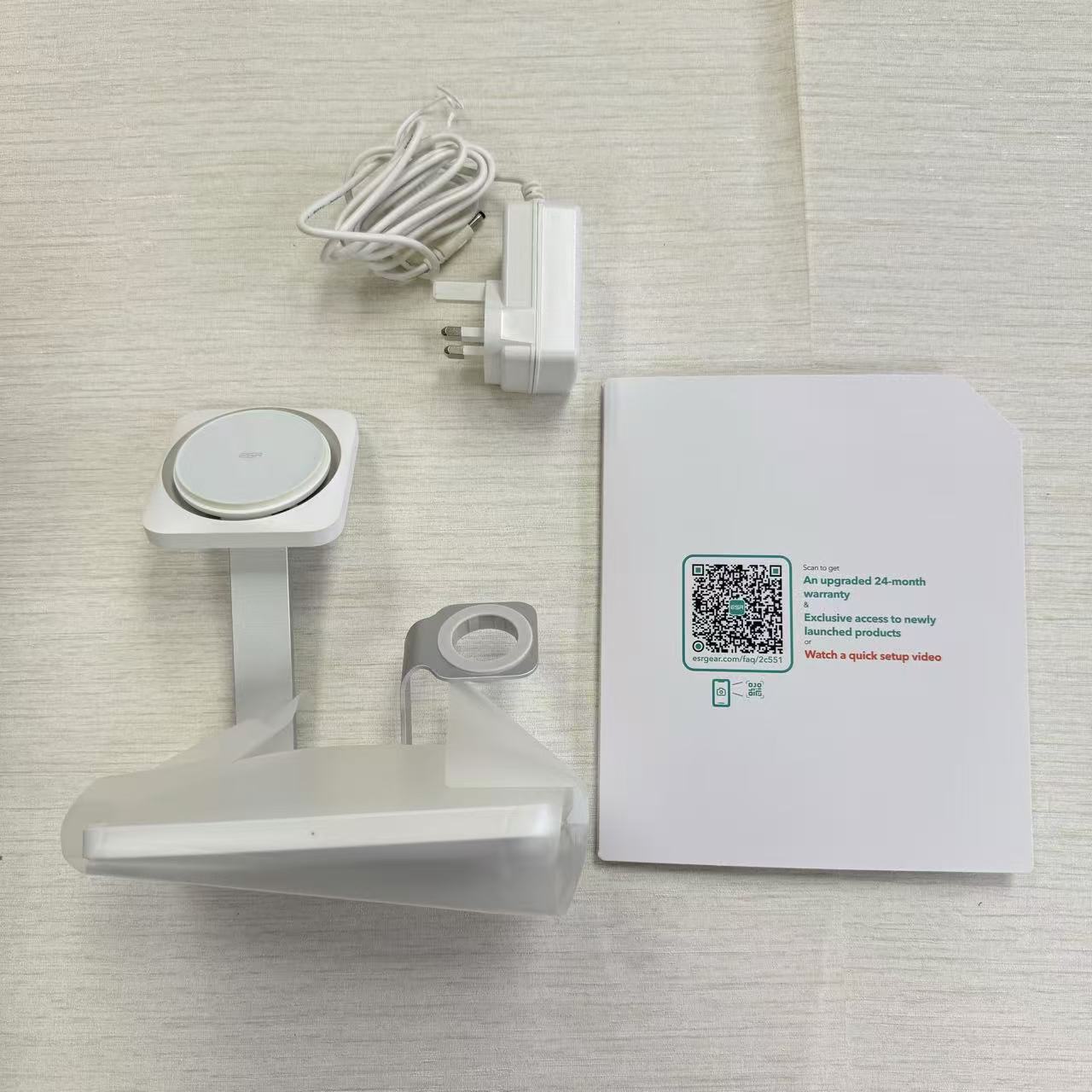 ESR MagSafe 多功能散熱磁吸無線充電支架 2C5510401 #1558 ( 陳列品/瑕疵品特價出售 )