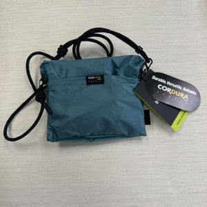 BITPLAY Foldable 2 Way Bag 超輕量翻轉口袋包 #1572( 陳列品/瑕疵品特價出售 )