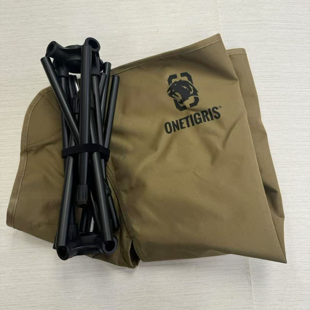 ONETIGRIS Foldable Camping Chair 02 戶外便攜折疊椅 #1505 ( 陳列品/瑕疵品特價出售 )