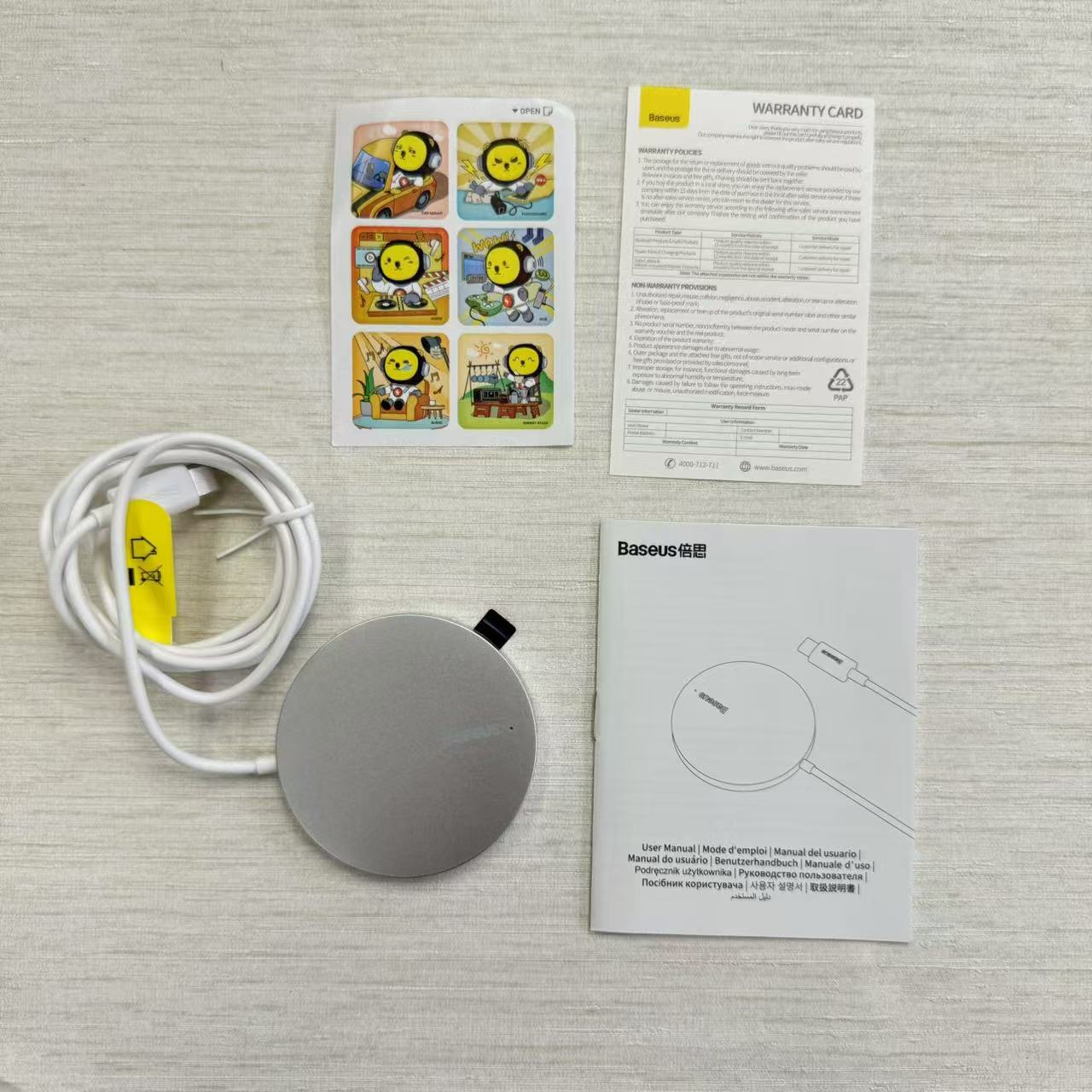 BASEUS 極簡 Mini3 磁吸無限充電器 #1528 ( 陳列品/瑕疵品特價出售 )