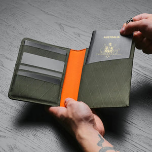 ALPAKA Ark Bifold Passport Wallet 護照卡包 VX21