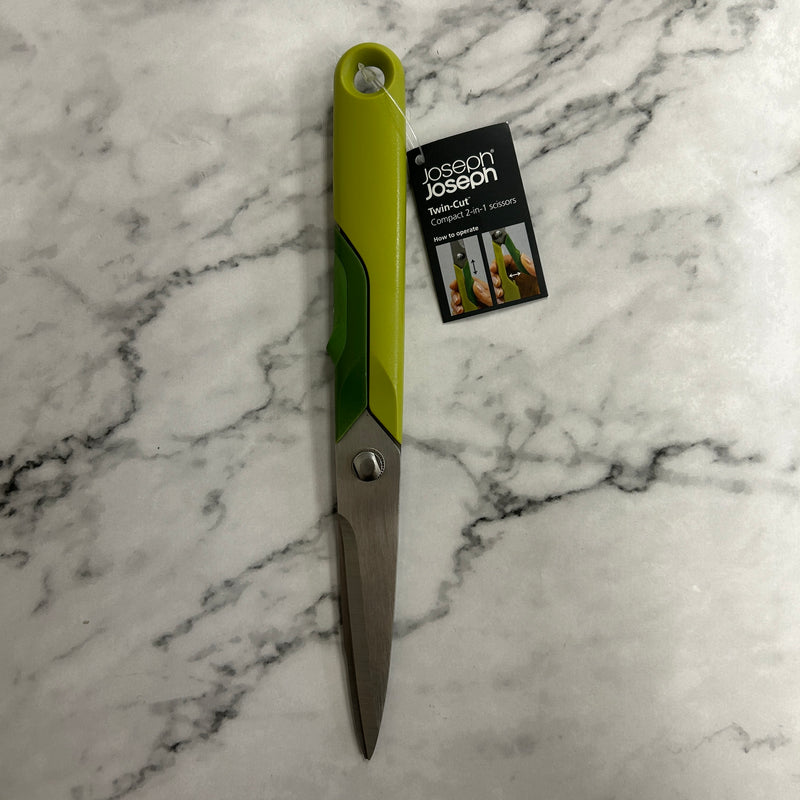 JOSEPH JOSEPH Twin-Cut Compact 2-In-1 Scissors