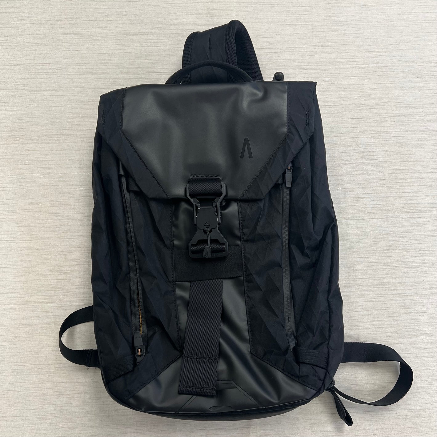 BOUNDARY Errant Sling X-Pac 單肩包 X-PAC #1597 ( 陳列品/瑕疵品特價出售 )